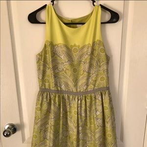 Loft size 4 sleeveless green and grey dress
